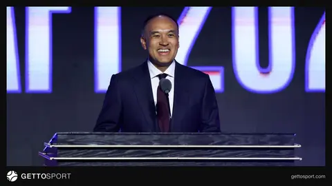 Mark Tatum video konferansta konuşurken