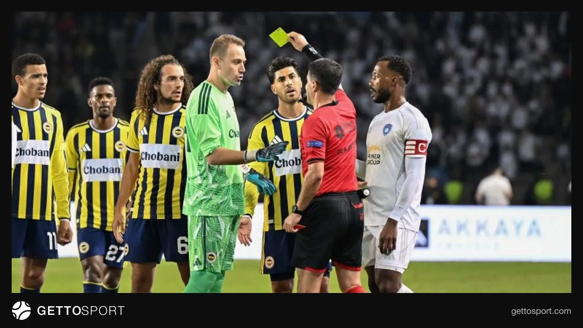 Marko Asensio Fənərbağça formasında Tofiq Bəhramov stadionunda oynayarkən