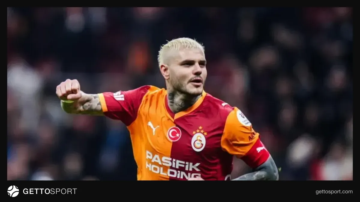 Mauro İkardi Qalatasaray formasıyla düşüncəli şəkildə