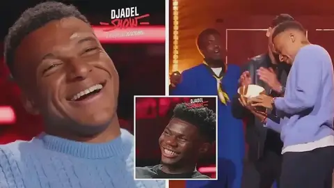 Kilian Mbappe mərasimdə mini Qızıl Top alarkən səhnədə rəqqaslarla