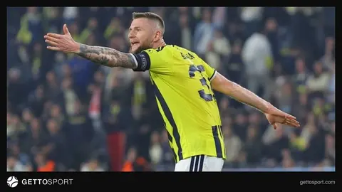 Milan Skriniar maç sonrası basın toplantısında konuşuyor
