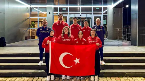 Milli judocuların Napoli'deki 23 Yaş Altı Avrupa Şampiyonası kadrosu görüntüsü