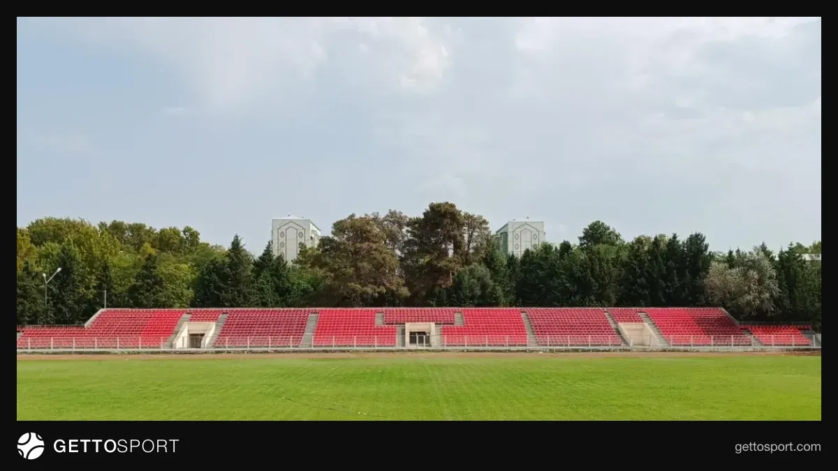 Mingəçevir futbol komandasının stadionu və ya komanda üzvləri