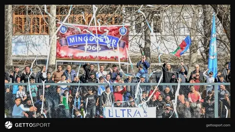 Mingəçevir futbol komandası və azarkeşlər arasında stadionda mübahisə