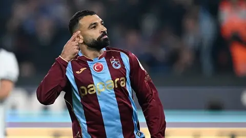Muhammed Salah gol sevinciyle Trabzonspor formasıyla