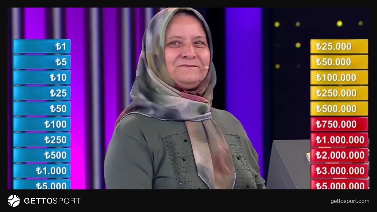 Var Mısın Yok Musun stüdyosunda Naciye Şahin ödül anı
