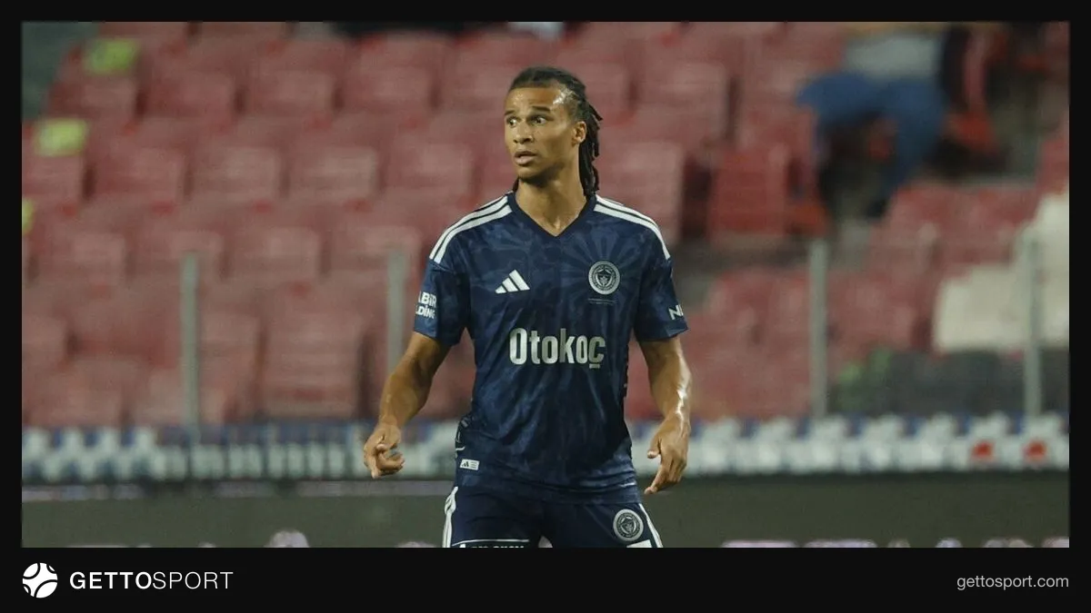 Fenerbahçe formasıyla Nathan Ake saha pozisyonu