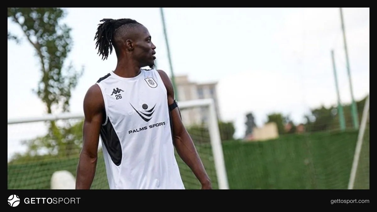 Neftçi futbolçuları Palms Sports Futbol Mərkəzində məşq edir