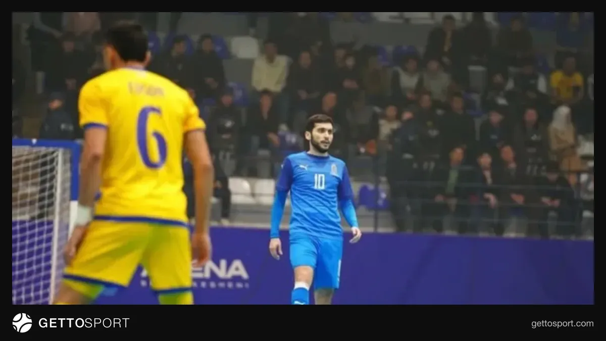 Nihad İsmayılov millisinin formasında məqalə verərkən