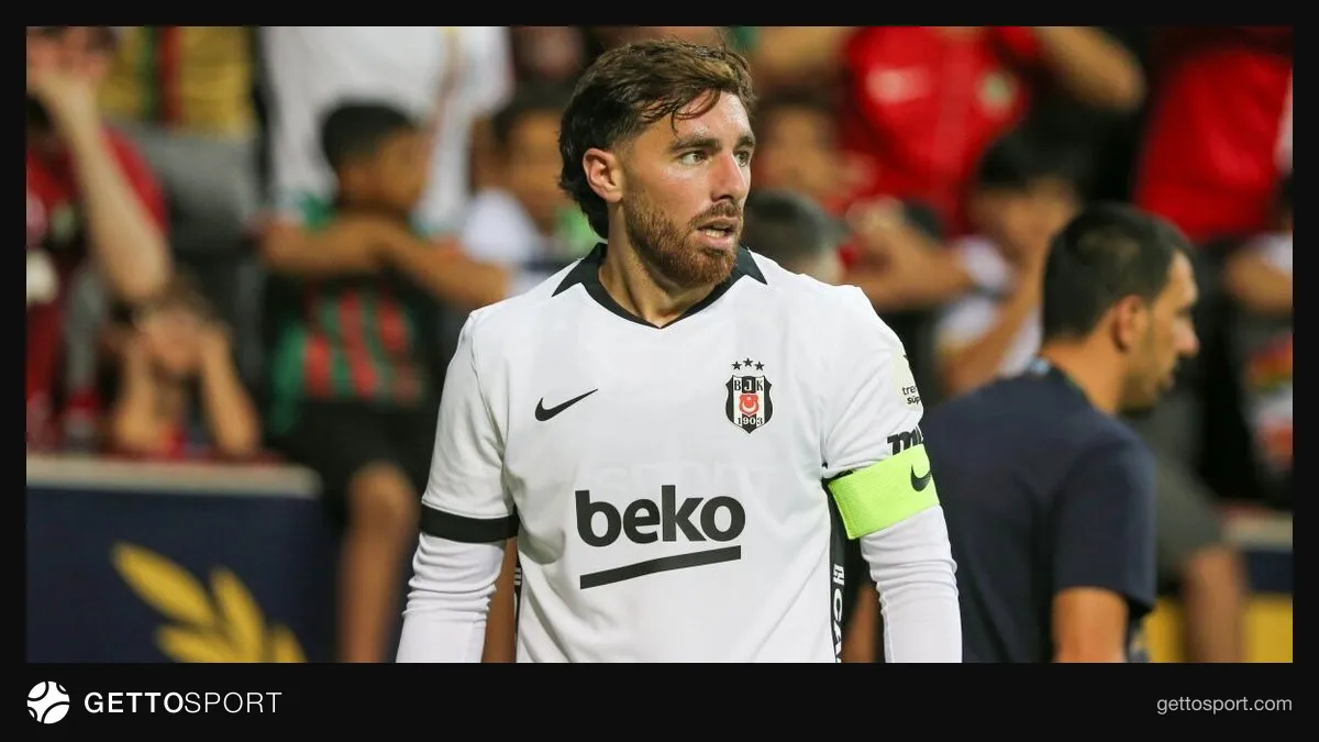 Beşiktaş formasıyla Orkun Kökçü antrenmanda