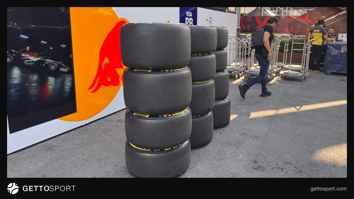Pirelli təkərləri və Dario Marrafuski mərhələdə danışarkən