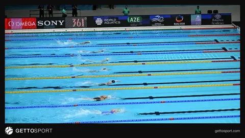 Astanada medal səhnəsində Piter Kutze və Marrit Stenbergen