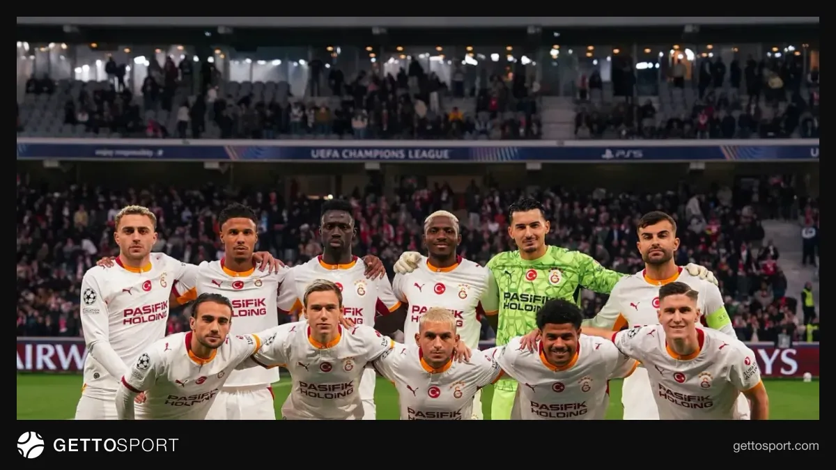Qalatasaray futbolçuları qol sevinci Lill stadionunda