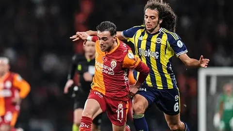 Qalatasaray və Fənərbağça oyunçuları derbi öncəsi məşqdə