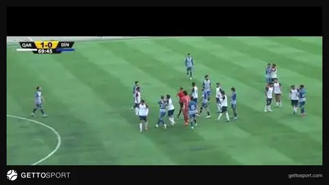 Qaradağ Lökbatan - Dinamo oyunu, oyunçular və hakimlər meydana çıxdığı an