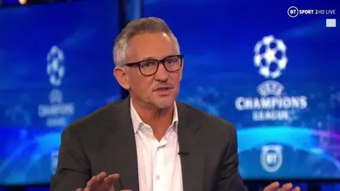 Qari Lineker və Kriştiano Ronaldo fotoşəkili