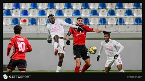 Qəbələ stadionu və futbol matçı üçün hazırlıq