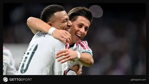 Real Madrid formasıyla Arda Güler gol sevincinde Santiago Bernabeu'da