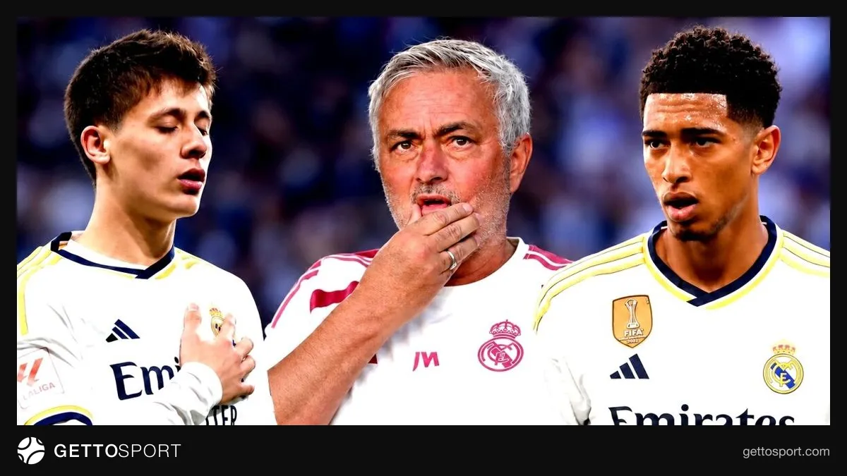 Real Madrid teknik direktörü José Mourinho ve sahada takım antrenmanı