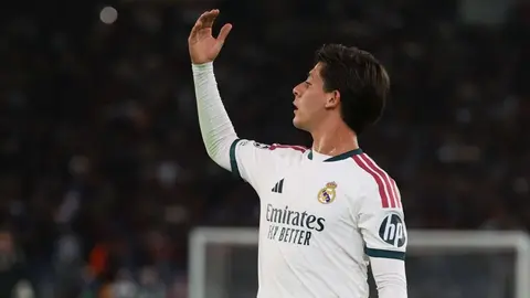 Roma Olimpiyat Stadyumu'nda Real Madrid ve Roma oyuncuları maç esnasında