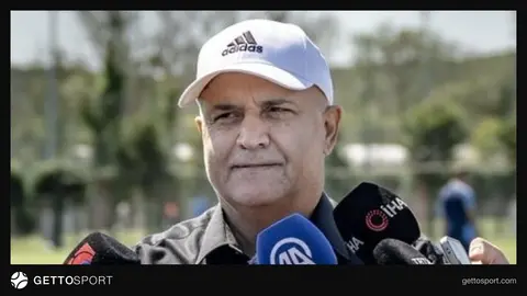 Recep Durul basın açıklaması yaparken