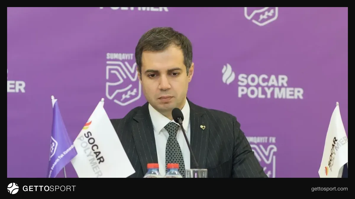 Riad Rəfiyev mətbuat konfransında, Sumqayıtın oyunundan görüntü