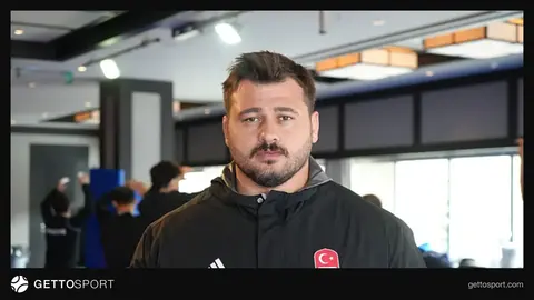 Rıza Kayaalp Erzurum Palandöken'de kamp yaparken