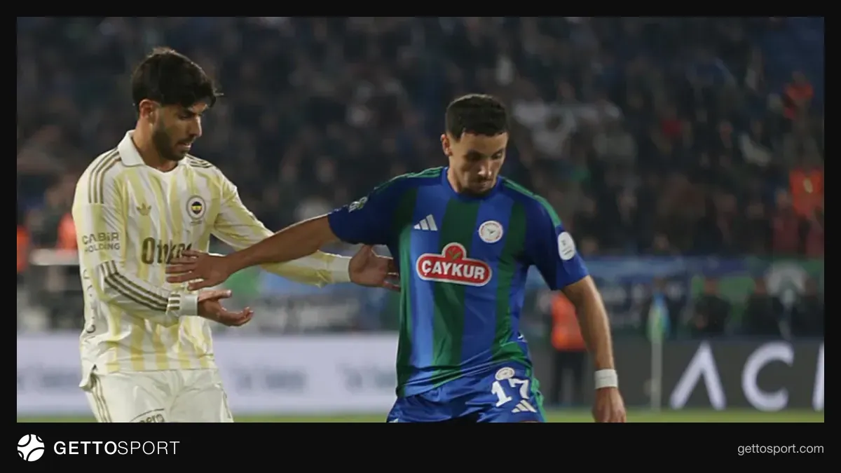 Çaykur Didi Stadı'nda Rizespor-Fenerbahçe maçından boş tribün veya maç anı