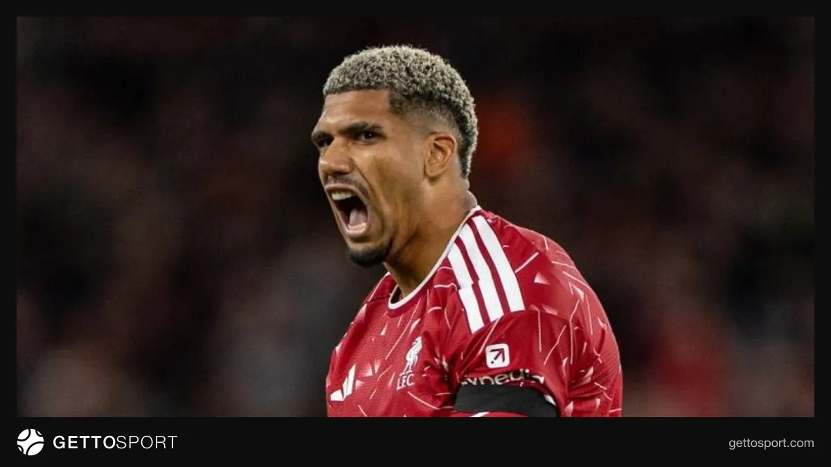 Ronald Arauxo Liverpool formasında meydanda
