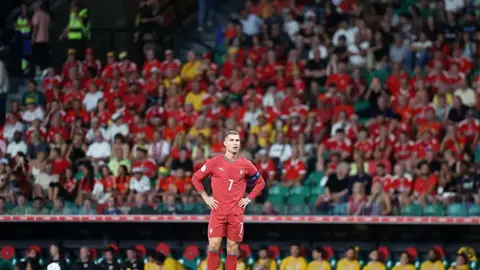 Ronaldo Portuqaliya milli forması ilə meydanda