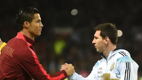 Kriştiano Ronaldo müsahibədə danışarkən