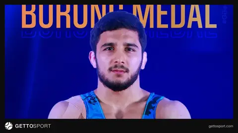 Ruslan Nurullayev U-23 dünya çempionatında bürünc medal sevinci yaşayarkən