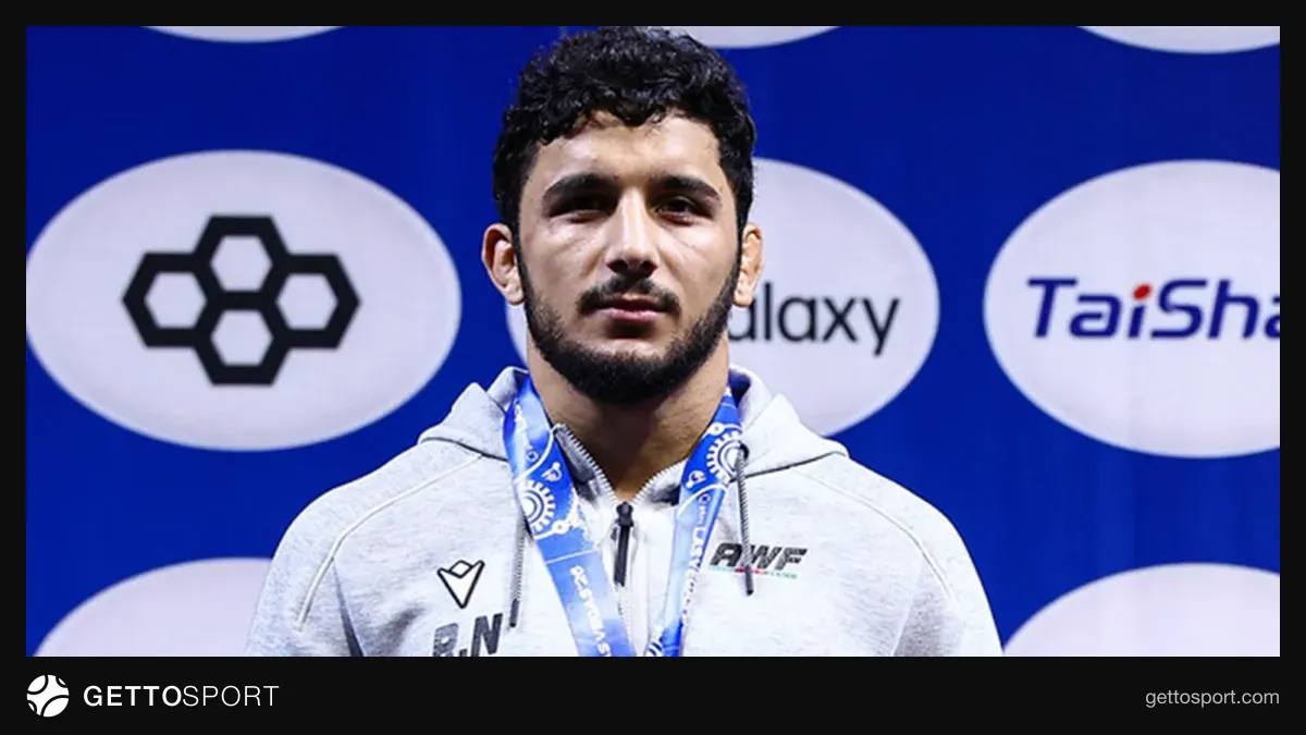 Ruslan Nurullayev medal ilə podyumda, Las-Veqas U23 dünya çempionatı