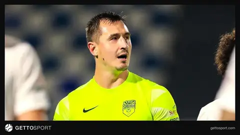 Sabah futbol komandası oyun zamanı müdafiə və qapıçı Stas Pokatilov