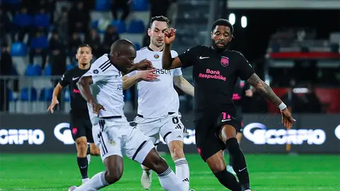 Sabah futbol komandası oyun zamanı müdafiədə dayanıb
