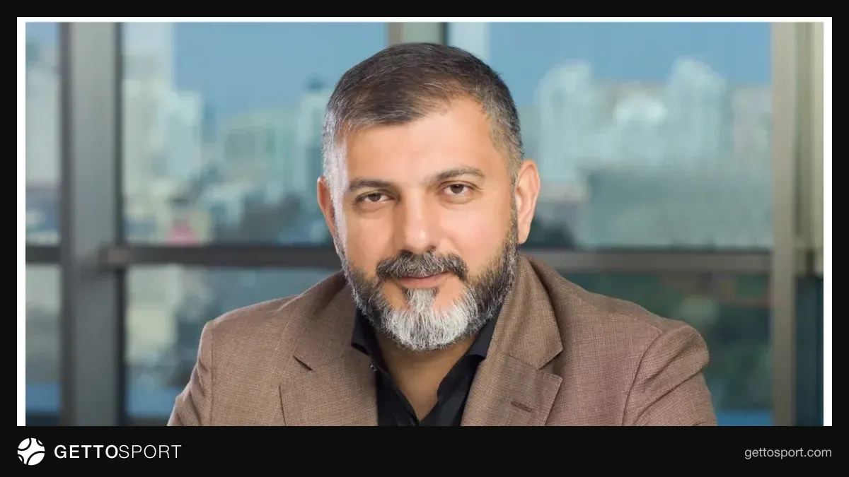 Maqsud Adıgözəlov müsahibədə danışarkən