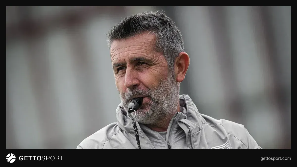 Samsunspor futbolcuları Nuri Asan Tesisleri'nde antrenmanda