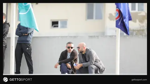 Binə qəsəbə stadionunda Səbail və Şahdağ Qusar görüşündən tribunalar və məşqçi Ayxan Abbasov