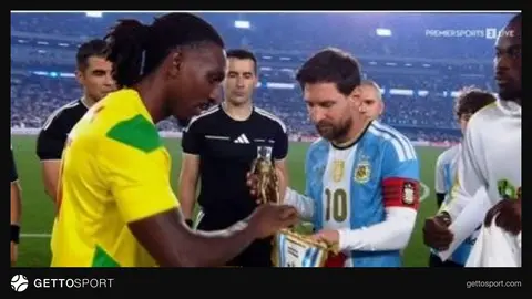 Sessi D’Almeida Neftçi formasında yox, millidə kapitan olaraq Lionel Messi ilə