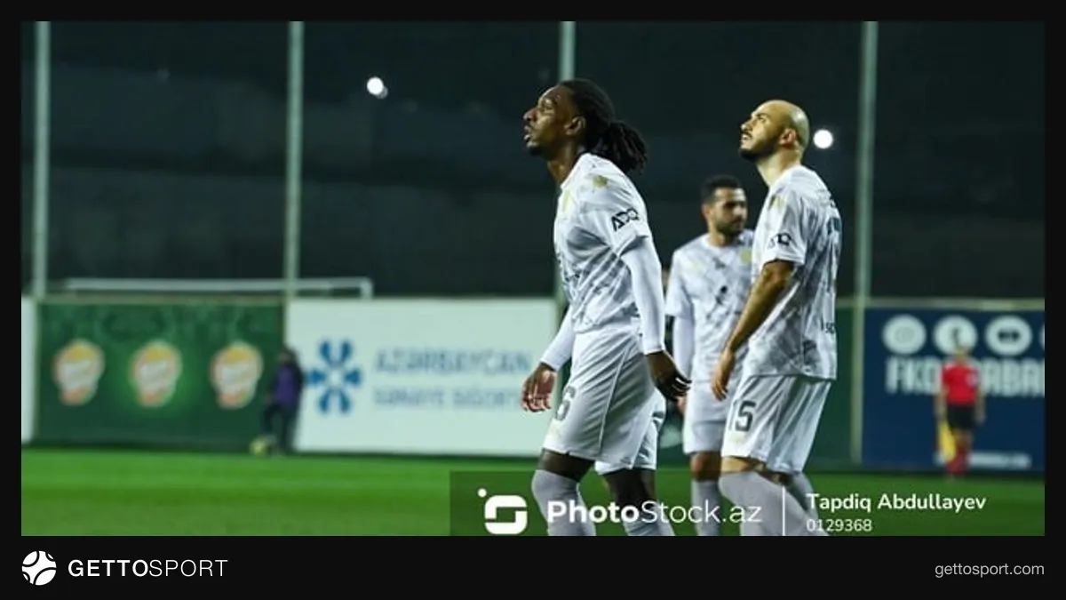 Sessi Dalmeyda Neftçi formasında meydanda