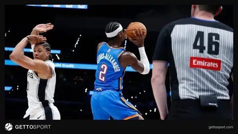 Shai Gilgeous-Alexander top sürerken Thunder formasıyla maç anı