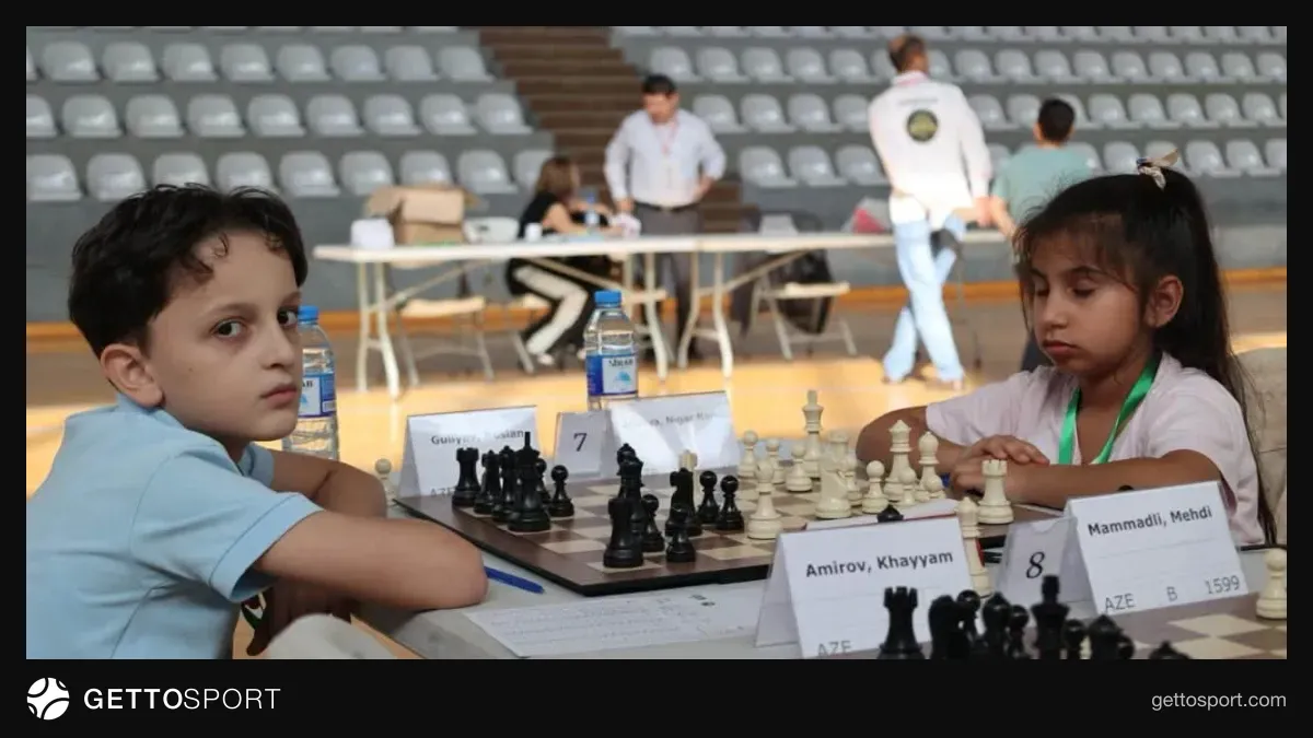 Şirvan Open 2026 açılış mərasimində şahmatçılar və rəsmilər