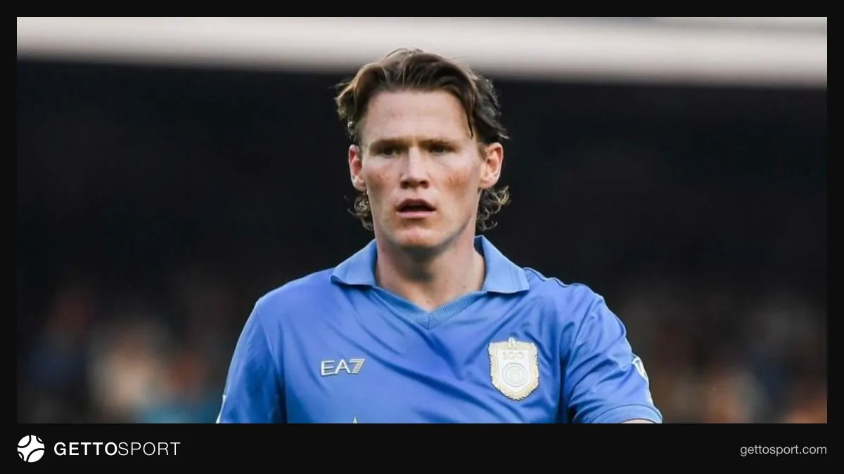 Skott Maktominey Napoli formasında meydanda