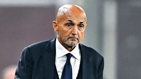 Luçano Spalletti məşq zamanı Yuventus geyimində
