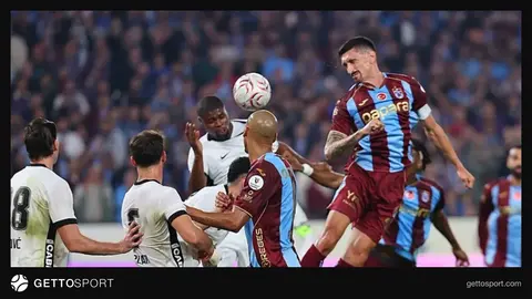 Stefan Savic maç sonrası röportaj verirken