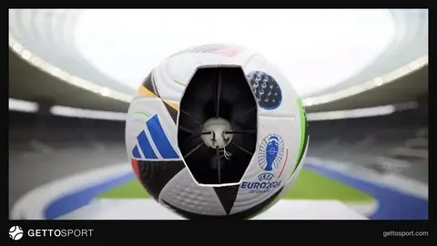 TFF logosu ve stadyum iç mekanında kablolama çalışması