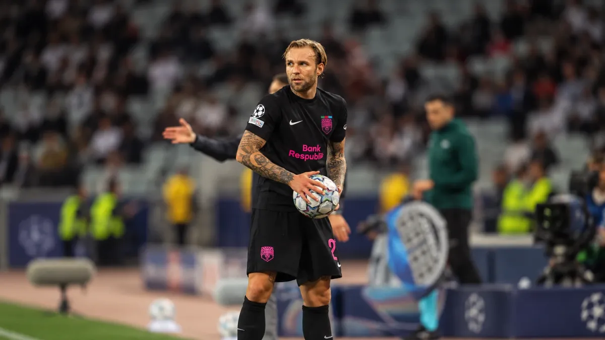 Timoteuş Puxaç Sabah forması ilə meydanda