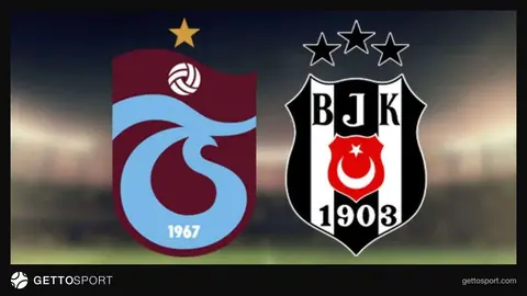 Papara Park Stadyumu girişinde bilet gişesi ve taraftarlar