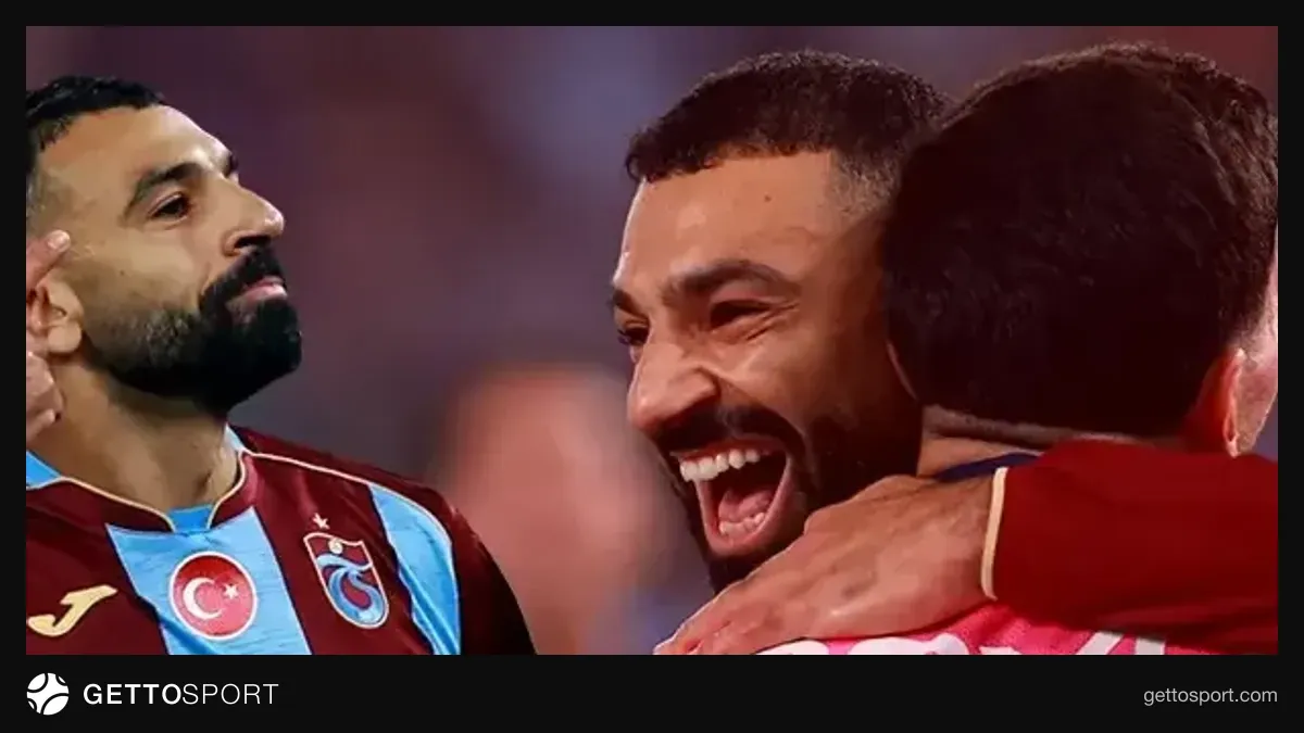 Trabzonspor futbolçuları meydanda qələbəni qeyd edir