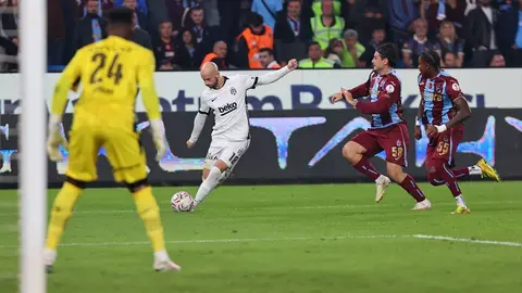 Trendyol Süper Lig 8. hafta maç görüntüsü ve puan durumu